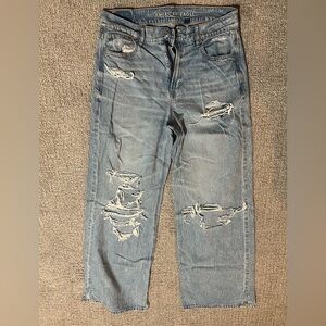 American Eagle Outfitters Light Blue Distressed Jeans
